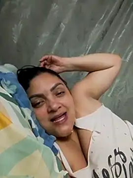 Snapshot of tiffany_Johnson1 chatting on November 10, 2025, 2:16 am tiffany Johnson1 online show from November 10, 2025, 2:16 am