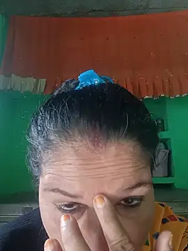Manavi x online show from June 22, 2026, 8:11 am