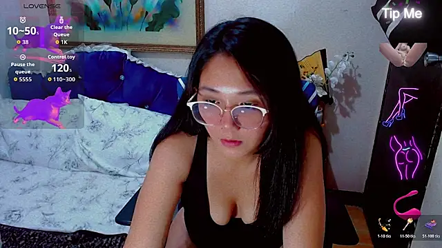 Snapshot of Filipinapoca chatting on April 22, 2026, 1:29 pm Filipinapoca online show from April 22, 2026, 1:29 pm