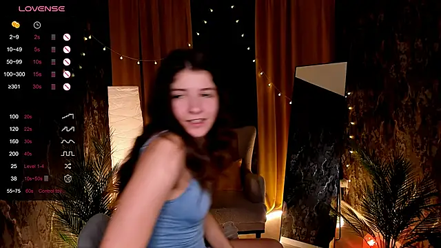 amy cute cat online show from December 3, 2025, 8:47 am