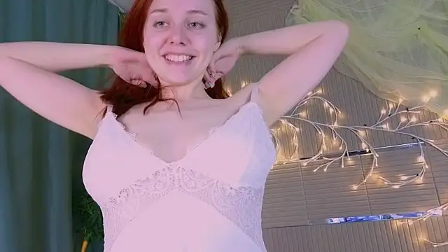 PollyVinice online show from April 30, 2026, 8:57 pm