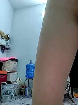 simsim-00 online show from April 2, 2026, 7:53 pm