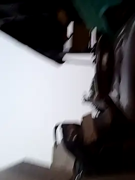 Snapshot of Hot_kuwar54 chatting on October 25, 2025, 12:17 pm Hot kuwar54 online show from October 25, 2025, 12:17 pm