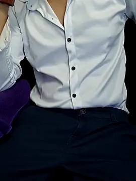 Snapshot of chocolate_alone chatting on October 25, 2025, 7:40 am chocolate alone online show from October 25, 2025, 7:40 am