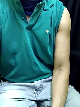 Snapshot of chocolate_alone chatting on November 23, 2025, 7:18 am chocolate alone online show from November 23, 2025, 7:18 am