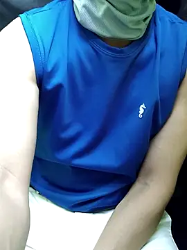 Snapshot of chocolate_alone chatting on November 12, 2025, 7:34 am chocolate alone online show from November 12, 2025, 7:34 am