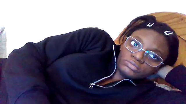 Snapshot of SexyGemBeautyX chatting on December 1, 2025, 11:33 am SexyGemBeautyX online show from December 1, 2025, 11:33 am