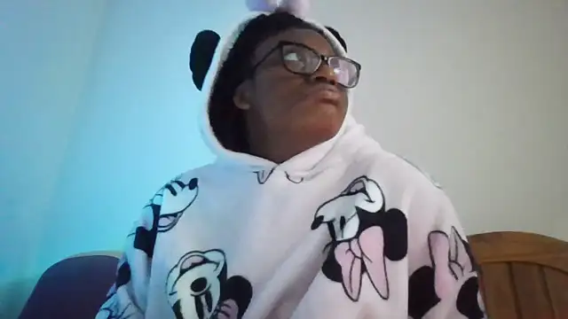 Snapshot of SexyGemBeautyX chatting on December 17, 2025, 2:11 pm SexyGemBeautyX online show from December 17, 2025, 2:11 pm