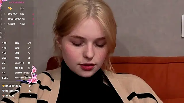 Snapshot of AnnieKim_ chatting on June 3, 2026, 4:12 pm AnnieKim online show from June 3, 2026, 4:12 pm
