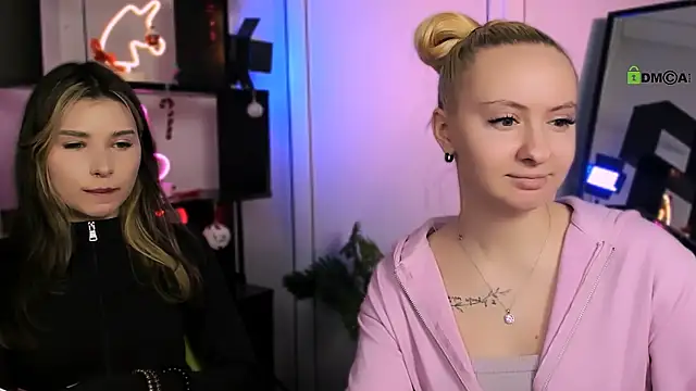 mila glow1 online show from January 13, 2026, 7:18 pm