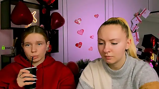 mila glow1 online show from February 16, 2026, 7:12 pm