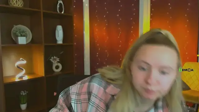 Snapshot of mila_glow1 chatting on May 2, 2026, 6:46 pm mila glow1 online show from May 2, 2026, 6:46 pm