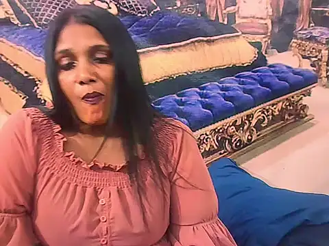 IndianSexyLady4u online show from December 14, 2025, 8:47 pm