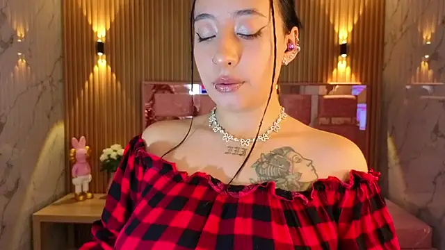 Snapshot of m_eris_s chatting on October 25, 2025, 1:45 pm m eris s online show from October 25, 2025, 1:45 pm