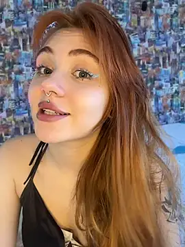 LunaMillie online show from April 12, 2026, 2:09 pm