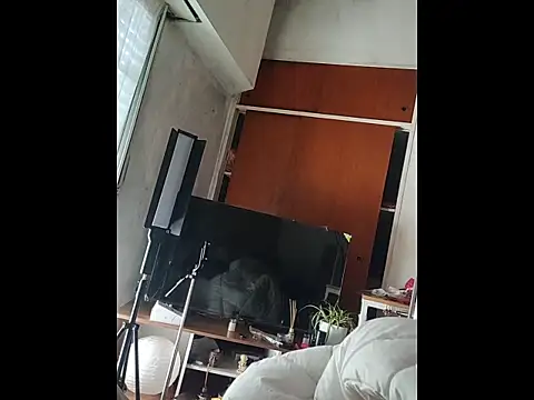 Snapshot of Jess_tattoo11 chatting on November 22, 2025, 6:29 pm Jess tattoo11 online show from November 22, 2025, 6:29 pm