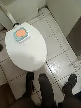 lusty boy   online show from December 22, 2025, 5:02 pm