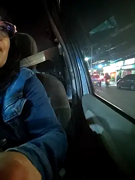 Snapshot of MAFE__29 chatting on December 13, 2025, 8:04 pm MAFE 29 online show from December 13, 2025, 8:04 pm