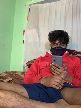 uniquesexyboy5689 online show from February 19, 2026, 6:10 am