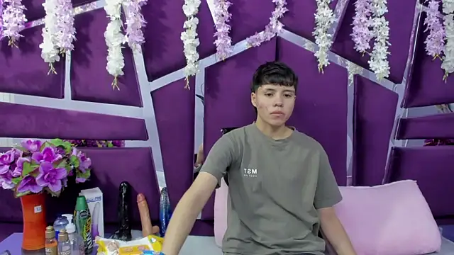 Bruno Cruzz online show from February 19, 2026, 2:41 am