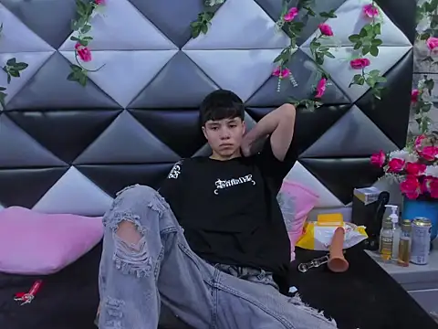 Bruno Cruzz online show from November 9, 2025, 5:11 am