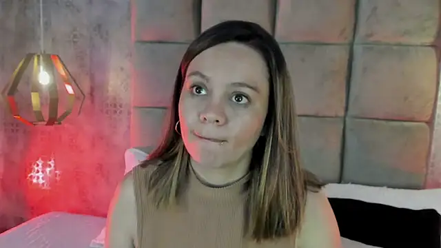 Sky Junne online show from January 18, 2026, 5:38 pm