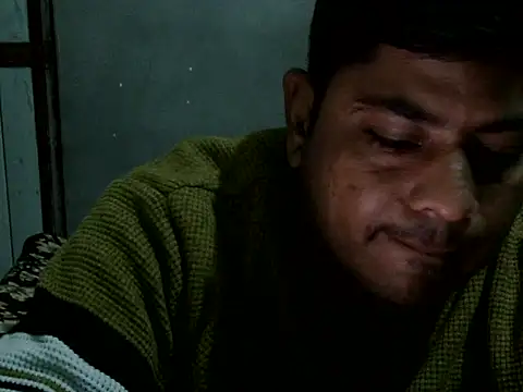 Snapshot of Ajmersingh335512 chatting on December 5, 2025, 8:17 pm Ajmersingh335512 online show from December 5, 2025, 8:17 pm