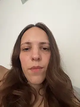 Snapshot of lauflor chatting on February 12, 2026, 12:16 pm lauflor online show from February 12, 2026, 12:16 pm