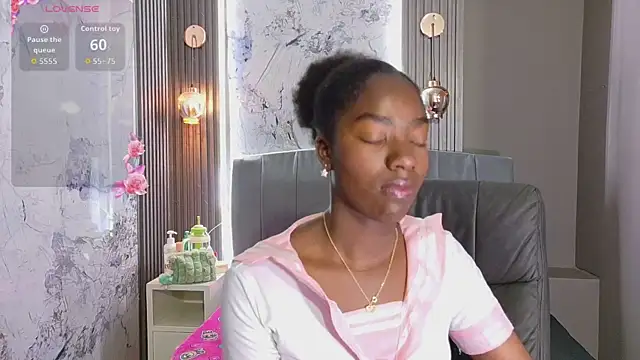 katia green1 online show from April 19, 2026, 11:55 am