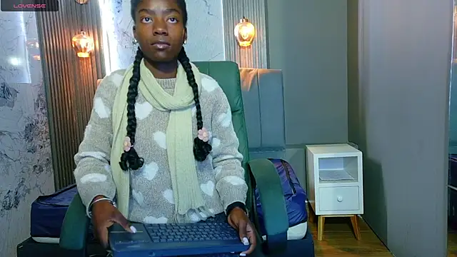 katia green1 online show from October 6, 2025, 11:44 am