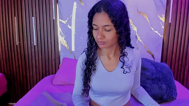 VictoriaDuart online show from September 27, 2025, 8:26 pm