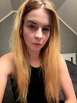 Snapshot of ellieen chatting on October 11, 2025, 9:16 pm ellieen online show from October 11, 2025, 9:16 pm