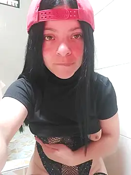 LunaJacobs online show from May 23, 2026, 7:35 pm