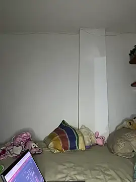 Snapshot of Luck__090 chatting on September 9, 2025, 4:55 am Luck  090 online show from September 9, 2025, 4:55 am