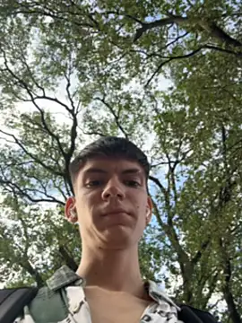 Snapshot of Luck__090 chatting on October 3, 2025, 12:50 pm Luck  090 online show from October 3, 2025, 12:50 pm