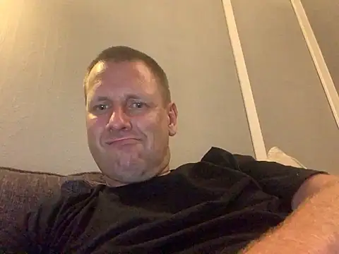 Gangbangchem online show from September 18, 2025, 10:02 pm