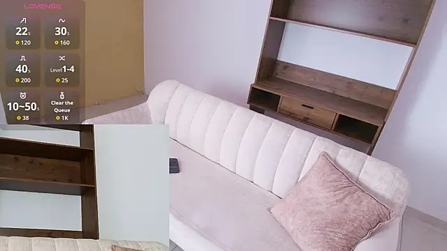 E R O S  online show from September 18, 2025, 7:28 pm