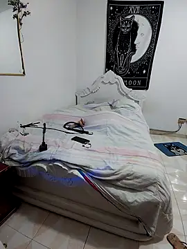 Snapshot of kathfendom chatting on December 14, 2025, 12:39 am kathfendom online show from December 14, 2025, 12:39 am