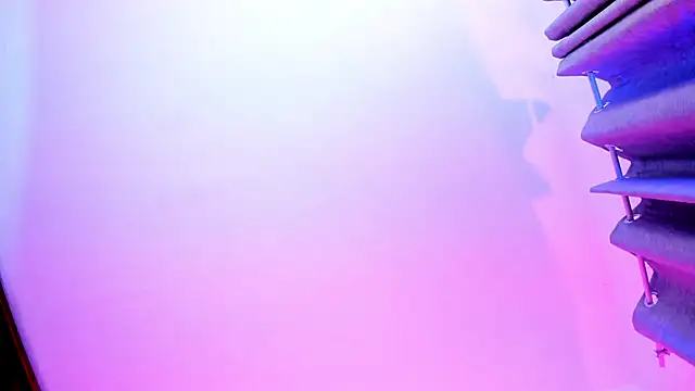 Snapshot of _valeria_saenz_ chatting on November 18, 2025, 2:27 am valeria saenz online show from November 18, 2025, 2:27 am