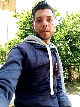 Snapshot of AlphaAlterX chatting on September 20, 2025, 3:17 pm AlphaAlterX online show from September 20, 2025, 3:17 pm