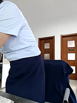 bingxin- online show from November 18, 2025, 2:27 am