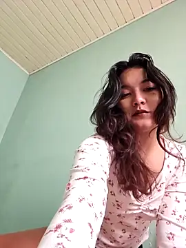 Hellenlin online show from September 9, 2025, 5:33 pm