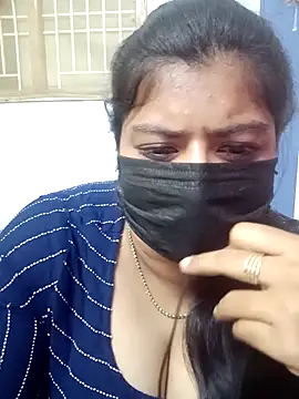 Snapshot of Reshma-Rani chatting on September 21, 2025, 8:47 pm Reshma-Rani online show from September 21, 2025, 8:47 pm