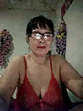 Snapshot of Ki_xxx chatting on November 17, 2025, 10:03 pm Ki xxx online show from November 17, 2025, 10:03 pm