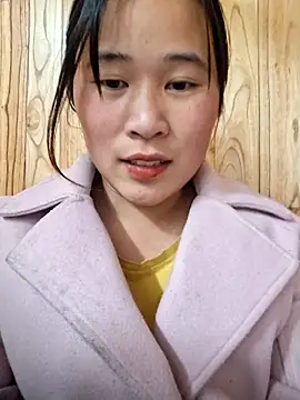 Snapshot of ALIENHR38 chatting on November 19, 2025, 7:52 am ALIENHR38 online show from November 19, 2025, 7:52 am