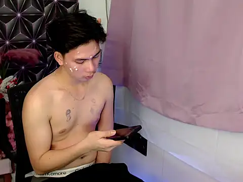 Snapshot of ursweet_jade chatting on December 3, 2025, 10:47 am ursweet jade online show from December 3, 2025, 10:47 am