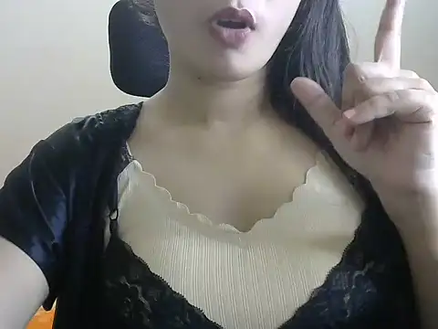 SexyNeylar online show from January 19, 2026, 2:10 pm