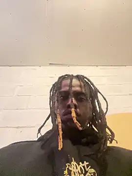 Wuu2now online show from December 18, 2025, 4:28 am