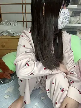 Snapshot of xx_Ojou_xx chatting on November 5, 2025, 4:43 pm xx Ojou xx online show from November 5, 2025, 4:43 pm