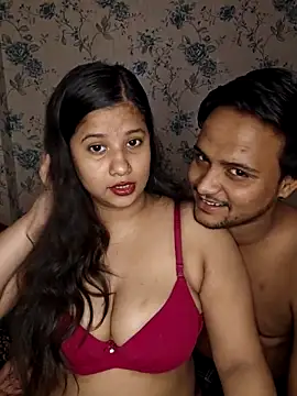 priyaverma00 online show from May 12, 2026, 8:15 pm